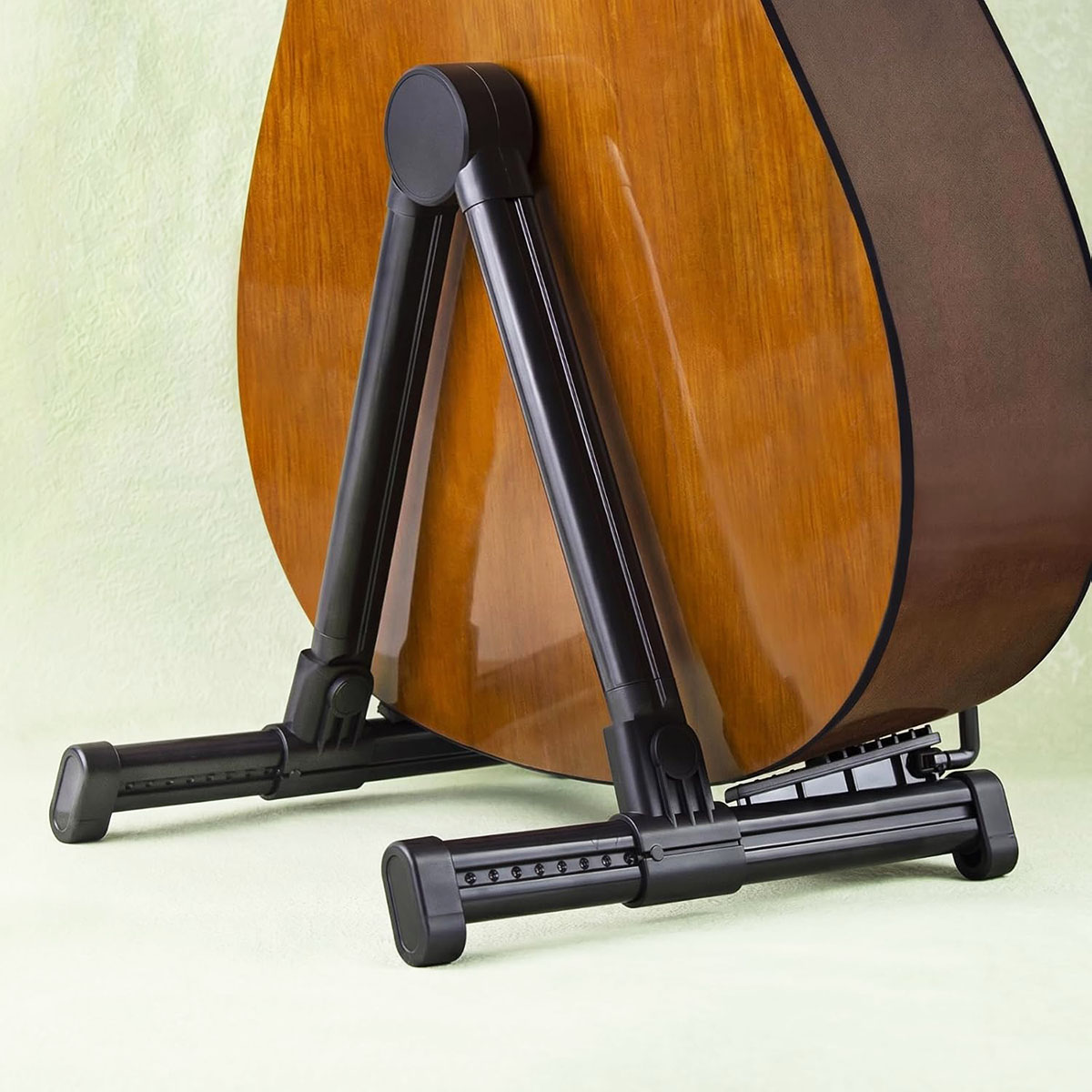 Support de guitare pliable Miw - Musical Instrument Types avis et prix